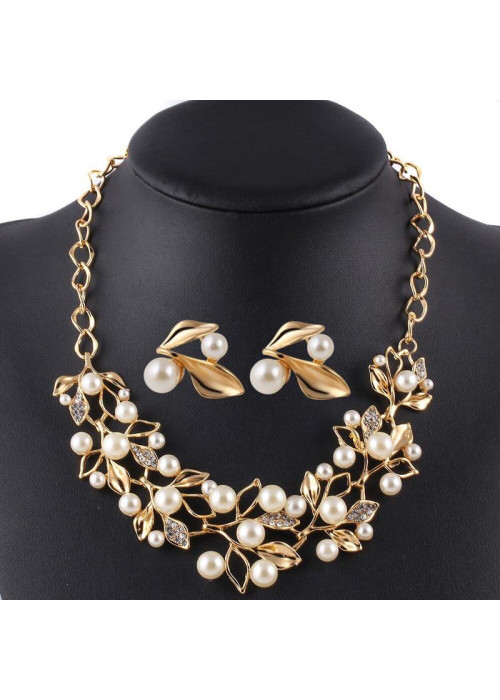 Jewels Galaxy White & Gold-Toned Gold-Plated Pearl-Studded Necklace Set 44094